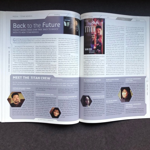 Star Trek Communicator Magazine *Special Hard To Find Issue!! - Picture 9 of 13